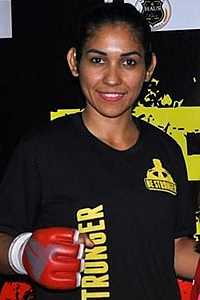 Adriane Alves dos Santos